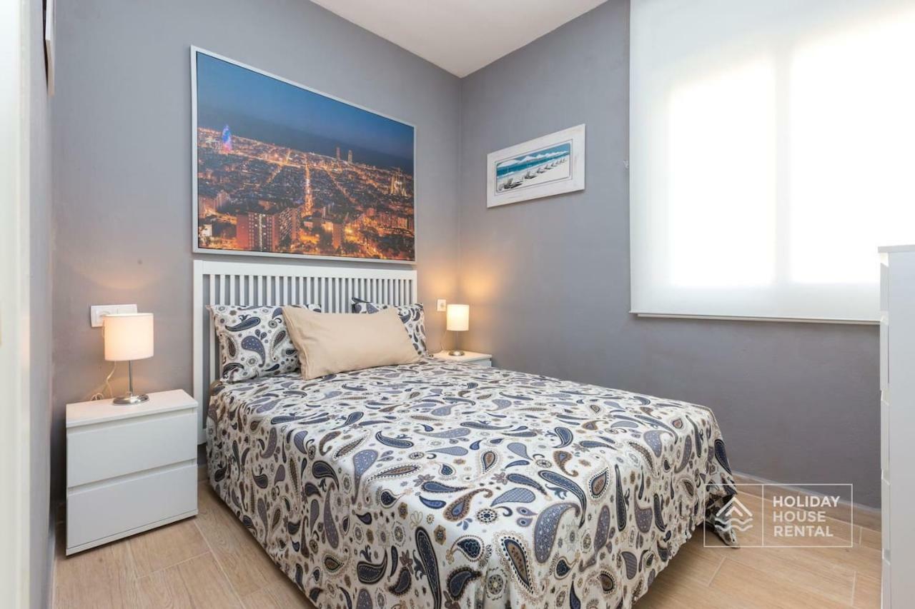 S12 - Beach Front Apartment --Free Wifi- Salou Exterior foto